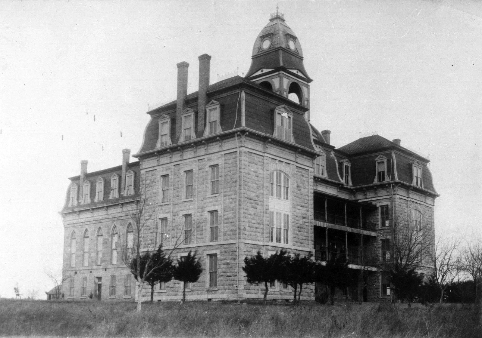 TexasHallca1900.jpg